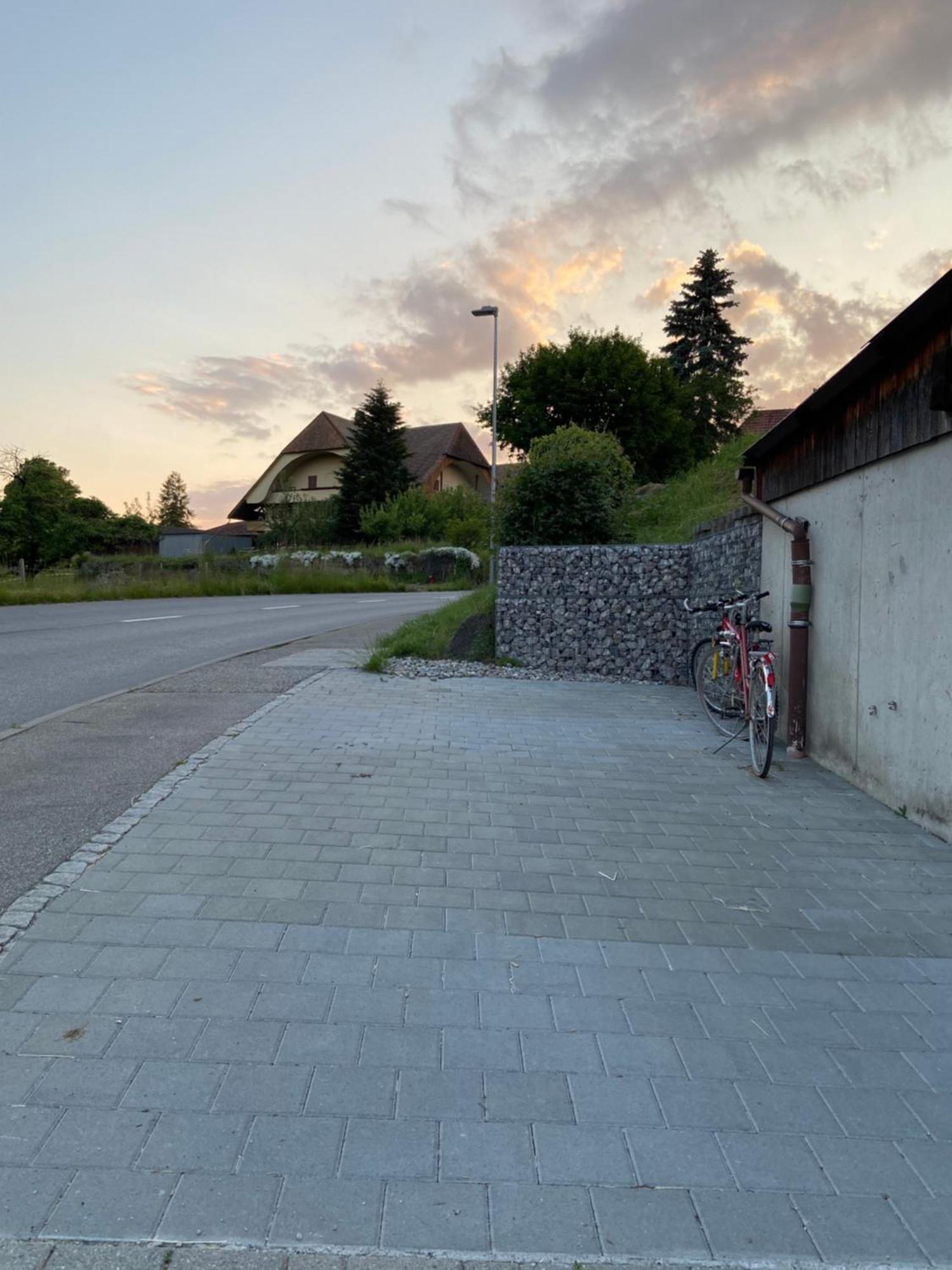 Naturnahe Familienwohnung Ruschegg Bagian luar foto